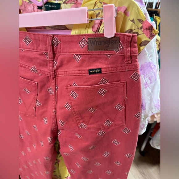 Wrangler Red Printed High-Rise Bold Boot Jeans - Picture 9 of 15